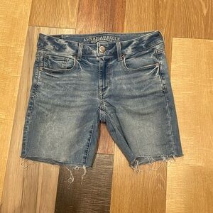 American Eagle super stretch skinny shorts